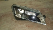 Oto Çıkma Parça / Skoda / Superb / Far & Stop / Sağ Ön Far / Çıkma Parça 