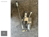 Oto Çıkma Parça / Porsche / Panamera / Oto Cam / Silecek Motoru / Çıkma Parça 