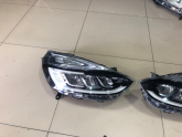 Oto Çıkma Parça / Renault / Clio / Far & Stop / Sol Ön Far / Çıkma Parça 