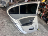 Oto Çıkma Parça / Renault / Fluence / Kaporta & Karoser / Sol Ön Kapı / Çıkma Parça 