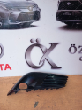 2015 TOYOTA AURİS ÇIKMA ORİJİNAL ÖN SAĞ SİS FARI ÇERÇEVESİ