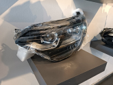 Oto Çıkma Parça / Renault / Megane / Far & Stop / Sol Ön Far / Sıfır Parça 