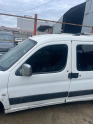 Citroen Berlingo sol ön kapı orijinal temiz