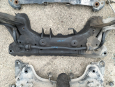 Oto Çıkma Parça / Ford / Tourneo Courier / Alt Takım / Travers / Çıkma Parça 