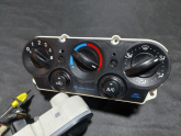 Oto Çıkma Parça / Ford / Fiesta / Kalorifer / Kontrol Paneli / Çıkma Parça 
