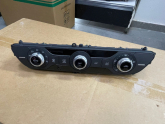AUDİ Q5 KLİMA KONTROL PANELİ