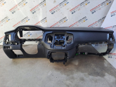 Oto Çıkma Parça / Volvo / XC90 / Göğüslük & Torpido / Komple Torpido / Çıkma Parça 