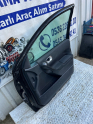 Oto Çıkma Parça / Renault / Megane / Kaporta & Karoser / Sağ Ön Kapı / Çıkma Parça 