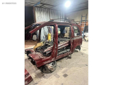 Oto Çıkma Parça / Mercedes / Vaneo / Kaporta & Karoser / Komple Arka / Çıkma Parça 