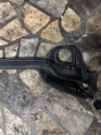 Peugeot 407 ön cam ızgarası 3000 tl