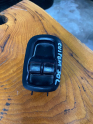 FORD CUSTOM SOL ÖN CAM DÜĞMESİ *ALKAN OTOMOTİV*