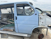 VOLKSWAGEN TRANSPORTER T4 SAĞ ÖN ÇIKMA KAPI BOŞ