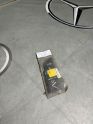 MEGANE 2 1.4 16V SOL ÖN ÇAMURLUK YAZISI SIFIR-ORJ 8200209129