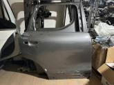 Oto Çıkma Parça / Volkswagen / Touareg / Kaporta & Karoser / Sağ Ön Kapı / Çıkma Parça 