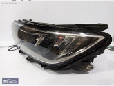 Oto Çıkma Parça / Volkswagen / Passat / Far & Stop / Sağ Ön Far / Çıkma Parça 