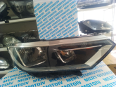 Oto Çıkma Parça / Volkswagen / Passat / Far & Stop / Sağ Ön Far / Çıkma Parça 