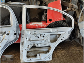 Oto Çıkma Parça / Skoda / Octavia / Kaporta & Karoser / Sağ Arka Kapı / Çıkma Parça 