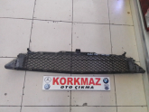 Oto Çıkma Parça / Mercedes / B Serisi / Tampon / Orta Izgara / Çıkma Parça 