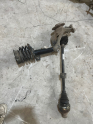 AUDİ A3 SOL ÖN TAŞIYIVI SETİ 5Q0255