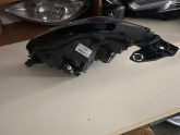 Oto Çıkma Parça / Peugeot / 2008 / Far & Stop / Sağ Ön Far / Çıkma Parça 