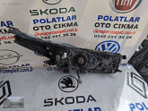 Oto Çıkma Parça / Toyota / Corolla / Far & Stop / Sağ Ön Far / Çıkma Parça 