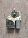 Oto Çıkma Parça / Renault / Fluence / Oto Cam / Cam Motoru / Çıkma Parça 
