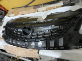 Oto Çıkma Parça / Opel / Corsa / Arma & Yazı / Panjur Arması / Çıkma Parça 