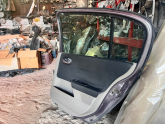 Oto Çıkma Parça / Renault / Megane / Kaporta & Karoser / Sağ Arka Kapı / Çıkma Parça 