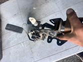 Oto Çıkma Parça / Renault / Megane / Koltuk & Döşeme / Pedal / Çıkma Parça 