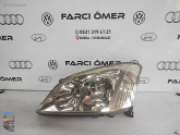 Oto Çıkma Parça / Toyota / Corolla / Far & Stop / Sağ Ön Far / Çıkma Parça 
