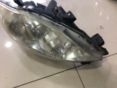Oto Çıkma Parça / Toyota / Auris / Far & Stop / Sağ Ön Far / Çıkma Parça 