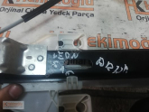 Oto Çıkma Parça / Seat / Leon / Oto Cam / Cam Krikosu / Çıkma Parça 