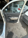 Oto Çıkma Parça / Dacia / Dokker / Kaporta & Karoser / Sağ Ön Kapı / Çıkma Parça 