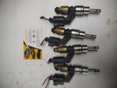 PASSAT 1.6 FSİ 03C 906 036 A ÇIKMA YEDEK PARÇA ENJEKTÖR (ORJİNAL)