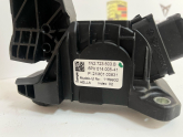 Oto Çıkma Parça / Volkswagen / Crafter / Koltuk & Döşeme / Pedal / Çıkma Parça 
