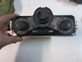 Oto Çıkma Parça / Renault / Megane / Kalorifer / Kontrol Paneli / Çıkma Parça 