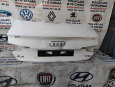 Audi A4 bagaj kapağı