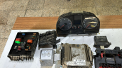 Oto Çıkma Parça / Mercedes / 200 / Elektrik / Sigorta Kutusu / Çıkma Parça 