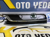 Oto Çıkma Parça / Volkswagen / Passat / Tampon / Sis Farı Çerçevesi / Çıkma Parça 