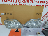 Oto Çıkma Parça / Toyota / Corolla / Far & Stop / Sağ Ön Far / Çıkma Parça 