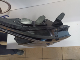 Oto Çıkma Parça / Kia / Sportage / Far & Stop / Sağ Ön Far / Çıkma Parça 