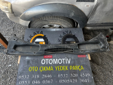 Oto Çıkma Parça / Ford / C-Max / Oto Cam / Ön Cam Izgarası / Çıkma Parça 