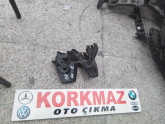 VOLKSWAGEN PASSAT B8 ÖN TAMPON BRAKETI SAĞ 2014-2023