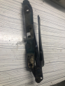 BMW E38 Bagaj Kapağı Menteşesi 8221196