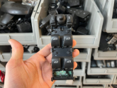 Oto Çıkma Parça / Volvo / XC90 / Oto Cam / Cam Düğmesi / Çıkma Parça 