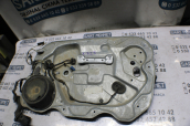 Oto Çıkma Parça / Ford / Focus / Oto Cam / Cam Krikosu / Çıkma Parça 