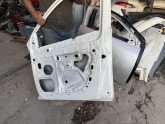 Oto Çıkma Parça / Renault / Fluence / Kaporta & Karoser / Sağ Ön Kapı / Çıkma Parça 