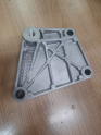 Clio 2 otomatik baglanti braket 7700415090