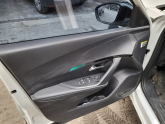 Oto Çıkma Parça / Peugeot / 2008 / Kaporta & Karoser / Sol Ön Kapı / Çıkma Parça 