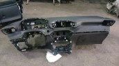 Oto Çıkma Parça / Peugeot / 208 / Göğüslük & Torpido / Komple Torpido / Sıfır Parça 